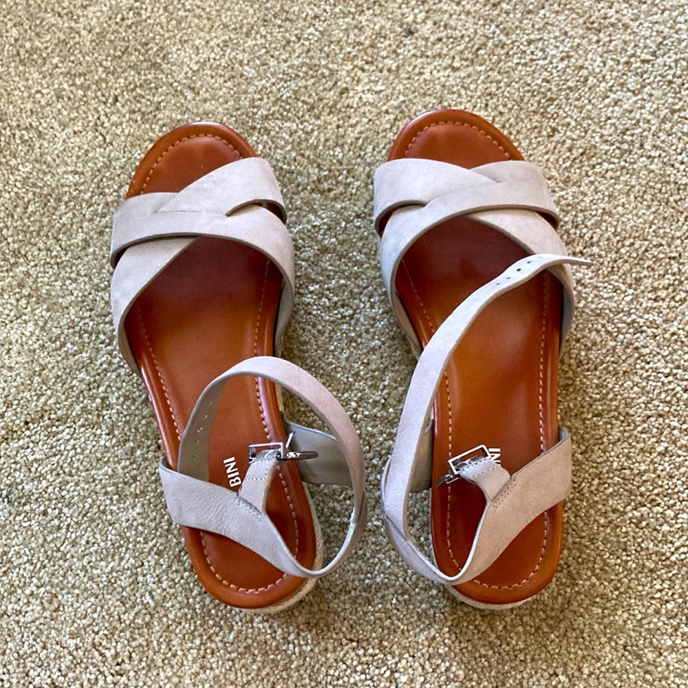 Gianni Bini size 9 espadrille sandals